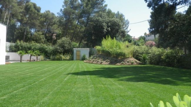 Entretien d'espaces verts pour les particuliers près d'Aix en Provence